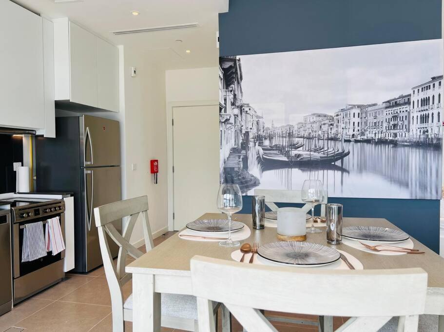 Enjoy Scenic 1br With Beachaccess Parking At Pixel504 Apartment